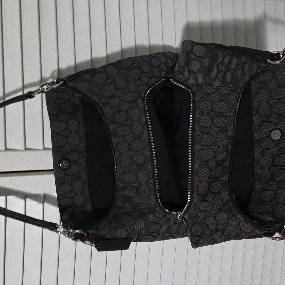 Coach Edie Grey And Black Signature Canvas & Leather Shoulder Bag EUC - Picture 2 of 9